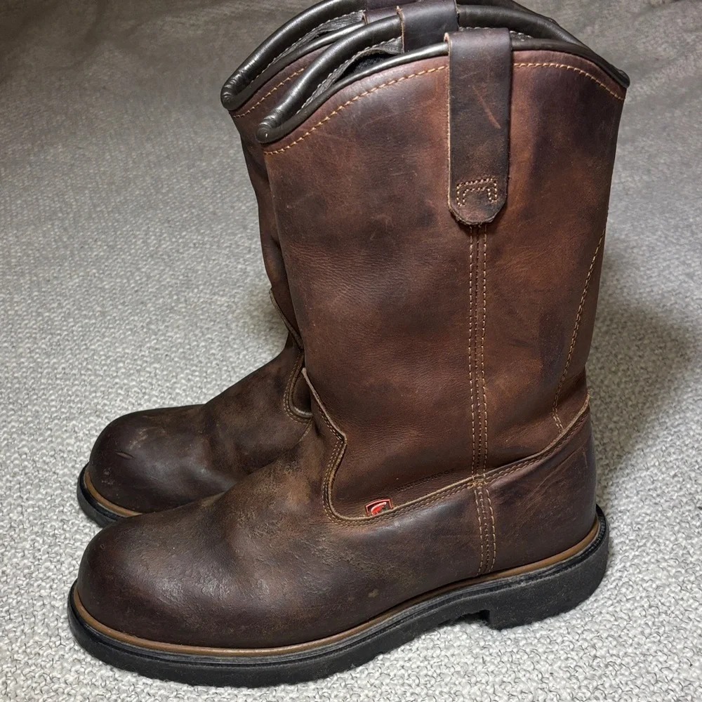 Red Wing 1172 Dynaforce Waterproof Soft Toe Pull On Work Boots Mens 8.5